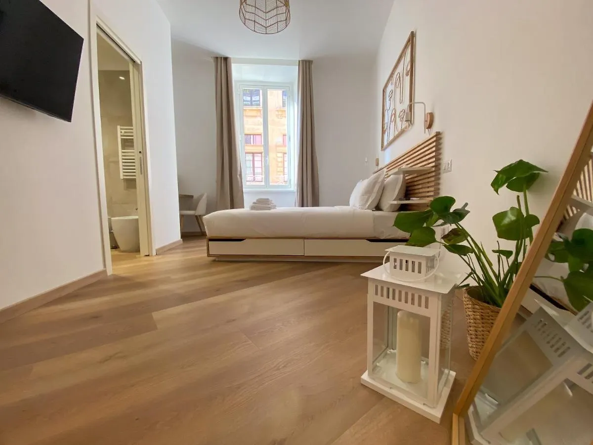 Boho Suites - Rome Colosseum Guest house